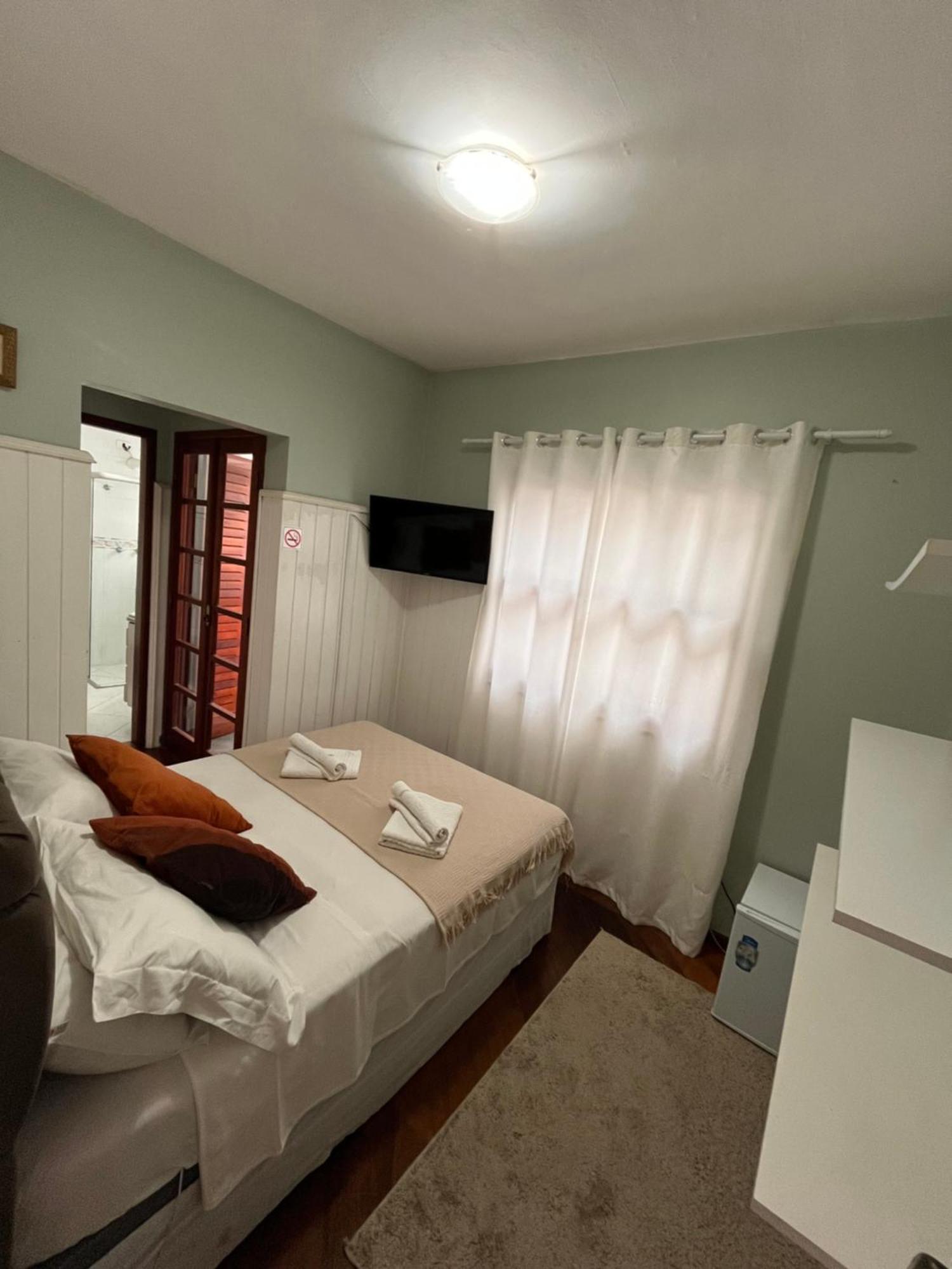 Bairro Capivari Homestay Campos do Jordao